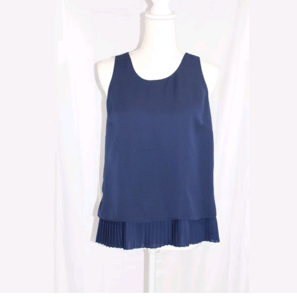 Banana Republic sleeveless blouse
